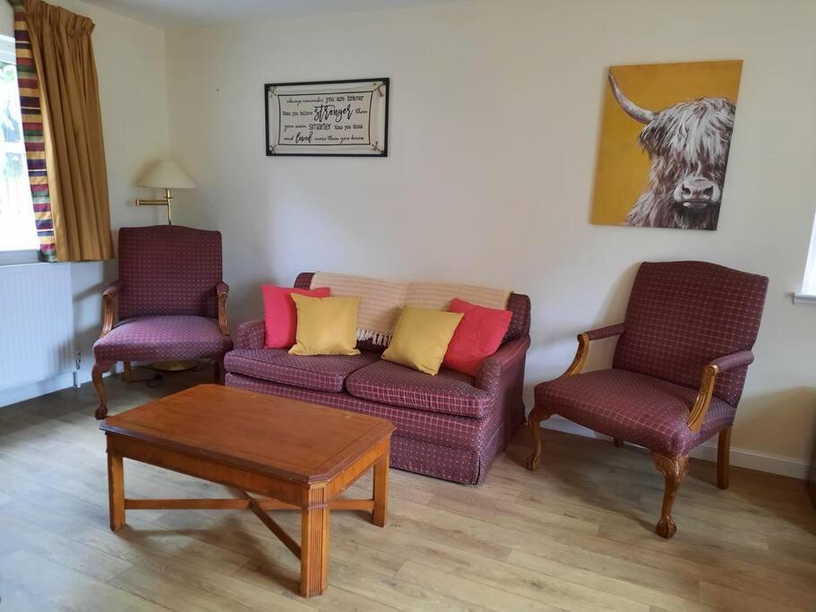 Fir Tree Cottage Blairgowrie and Rattray ภายนอก รูปภาพ