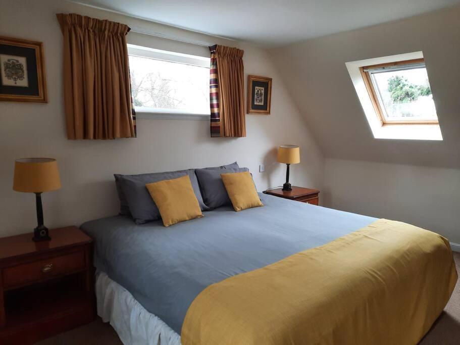 Fir Tree Cottage Blairgowrie and Rattray ภายนอก รูปภาพ